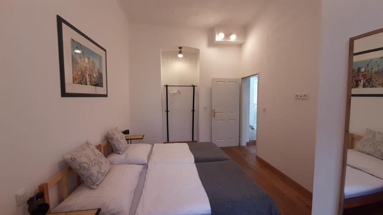 Ferienwohnung Pia'S Gardenview Wien Exterior foto