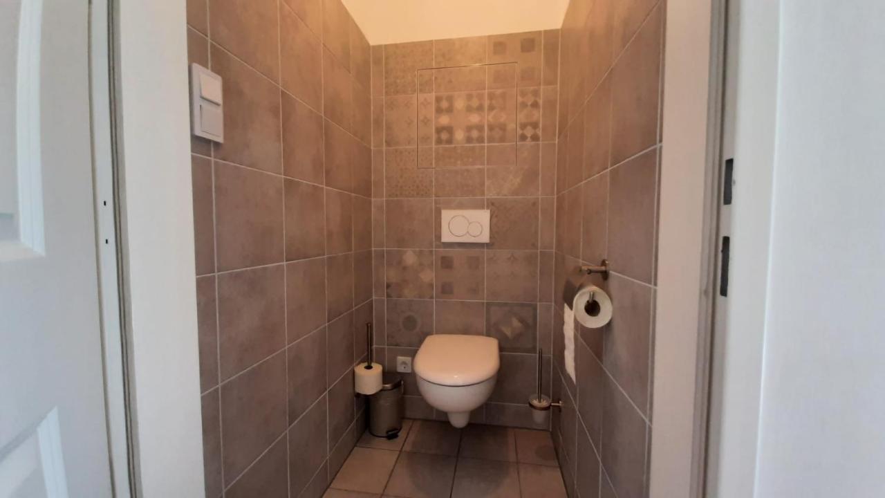 Ferienwohnung Pia'S Gardenview Wien Exterior foto